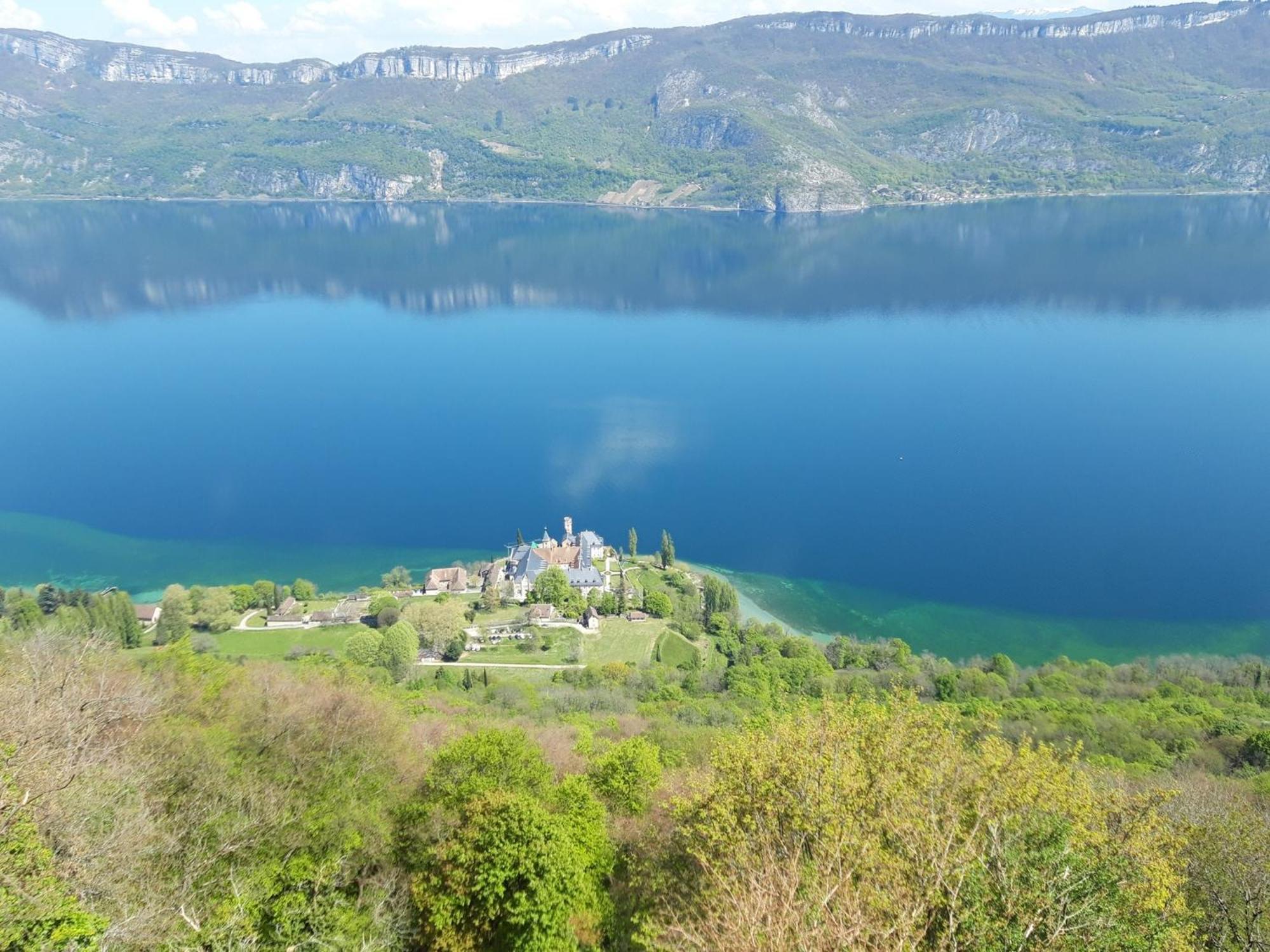 Valreley, Chambres Et Table D'Hotes Eco-Friendly Avec Bain Nordique Au Sud Du Massif Du Jura Champagne-en-Valromey Exteriér fotografie